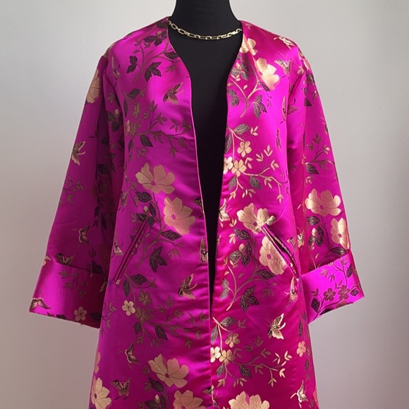 Embroidered silk kimono duster - Picture 4 of 14